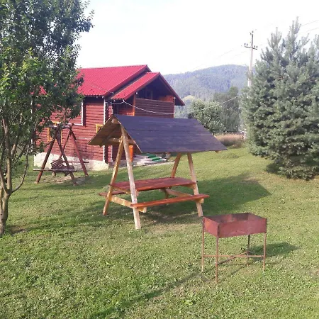 Сосновий Двір *